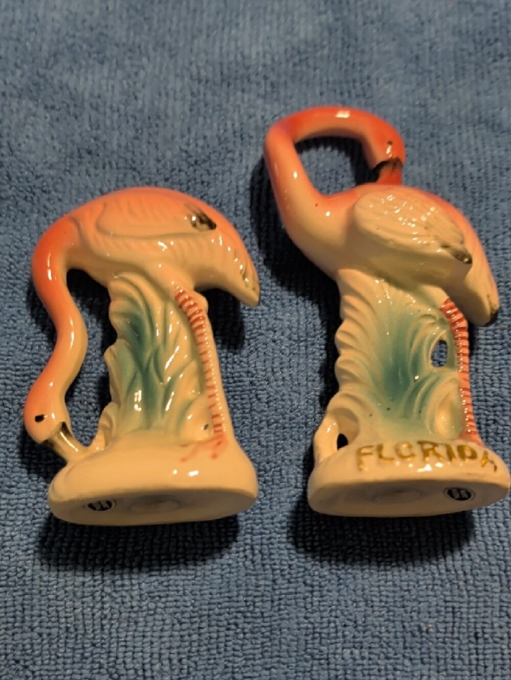 Vintage Pink Flamingo Florida Souvenir Salt & Pepper - Picture 7 of 8